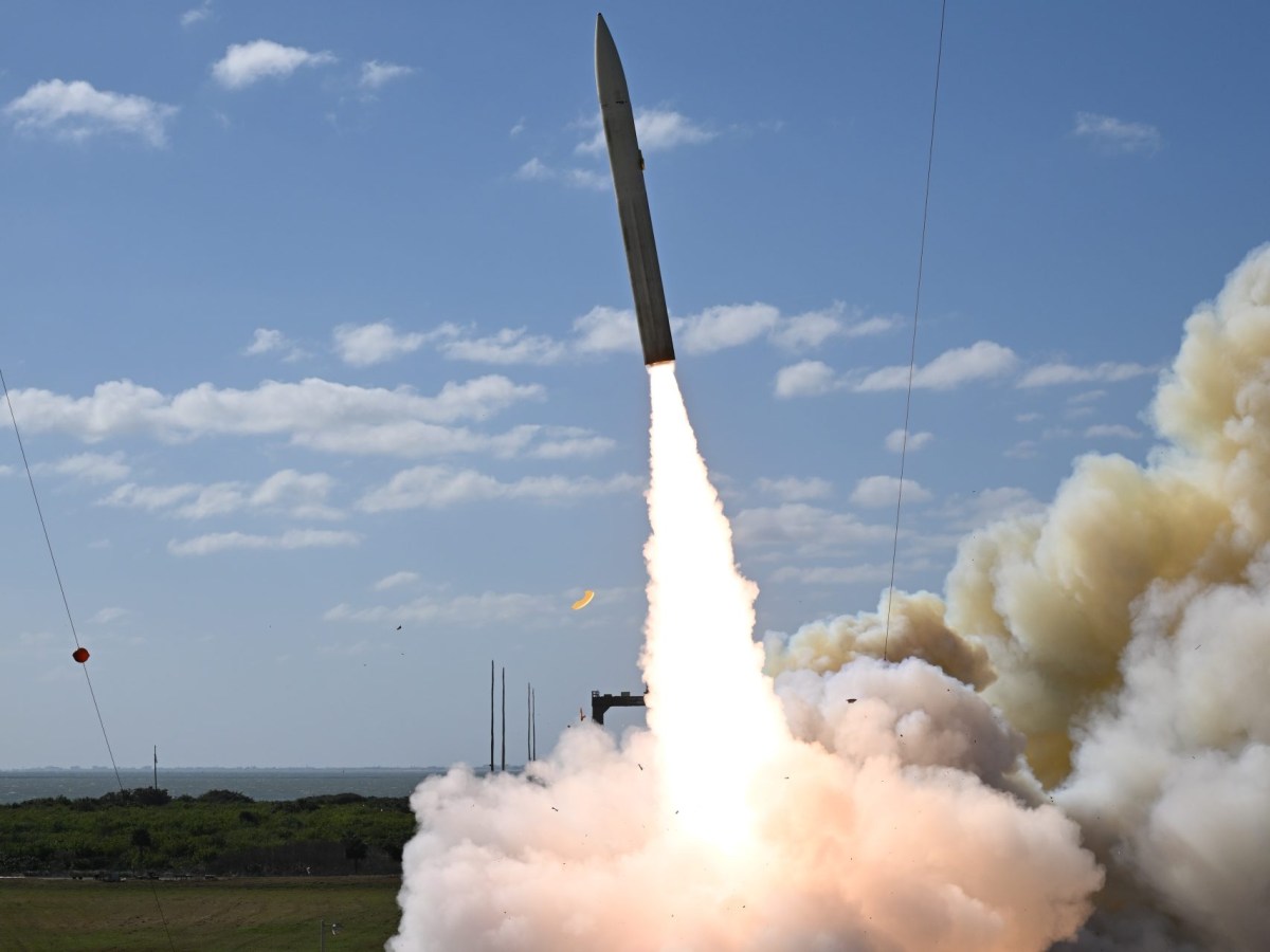 Hypersonics expert urges increased U.S. investment
