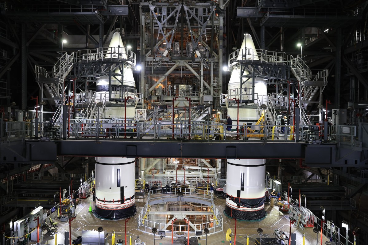 Artemis 2 boosters