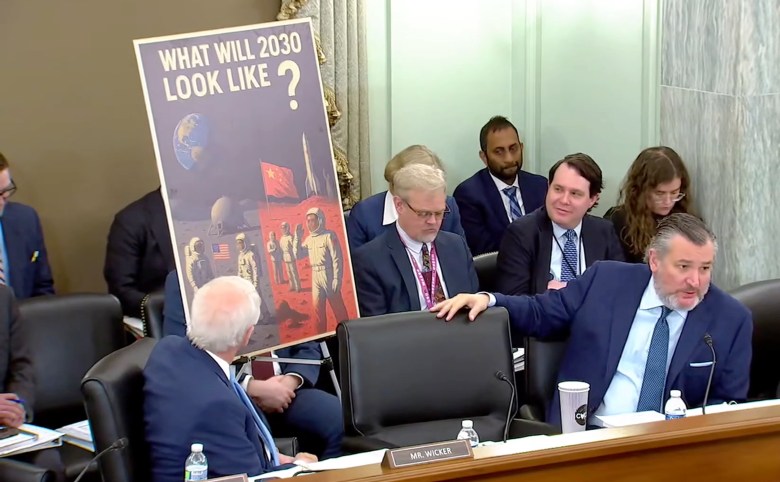 Cruz poster