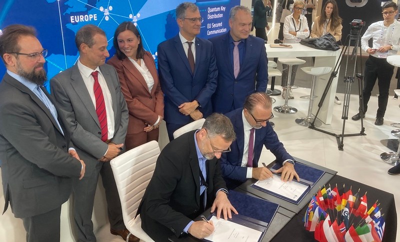 Eagle-1 signing