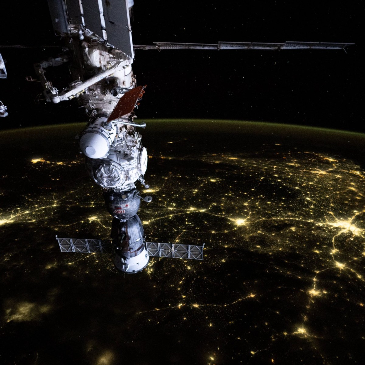 India’s satellite crackdown brings fresh challenges for Starlink and OneWeb