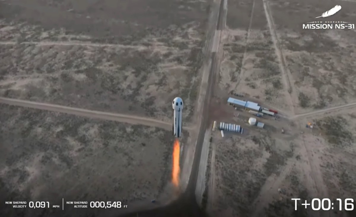 NS-31 liftoff