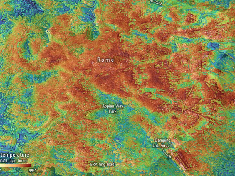 Land-surface temperature in Rome on 17 July 2023