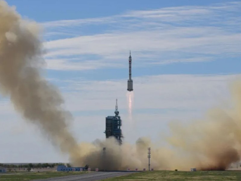 Liftoff of the Long March 2F carrying Shenzhou-12 at 9:22 p.m. Eastern, June 16, 2021.